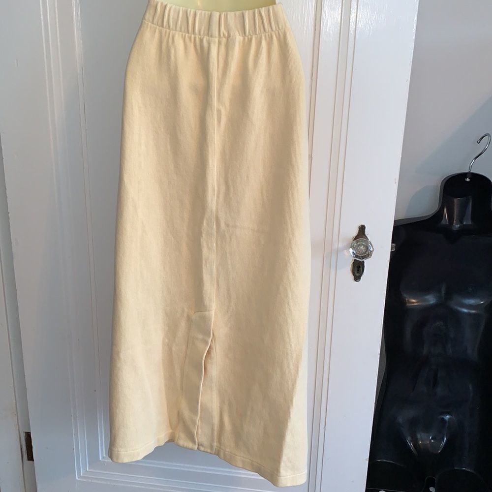 Vtg Only In‎ USA yellow maxi sweater skirt - Picture 5 of 12